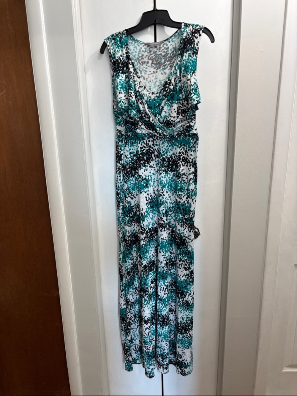 Daisy Fuentes Teal, Black & White Sleeveless Printed Maxi Dress